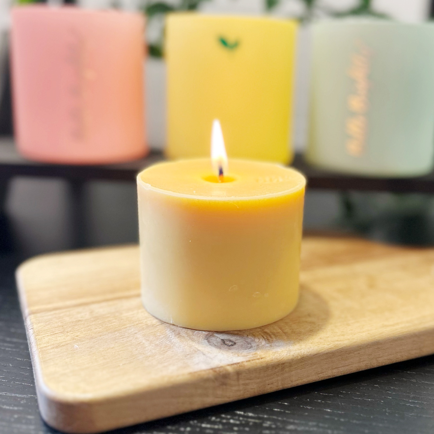 vegan summer bum bum refillable candle UK
